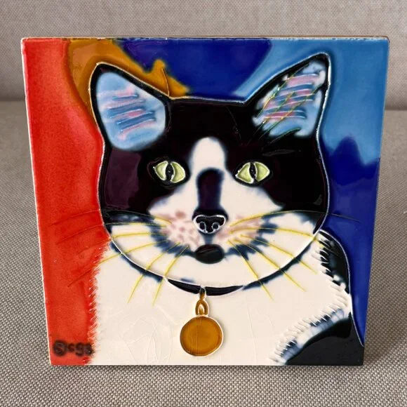 Claudia Sanchez Ceramic Cat Tile Art Decor Hang or Stand Hand Painted - Picture 5 of 5